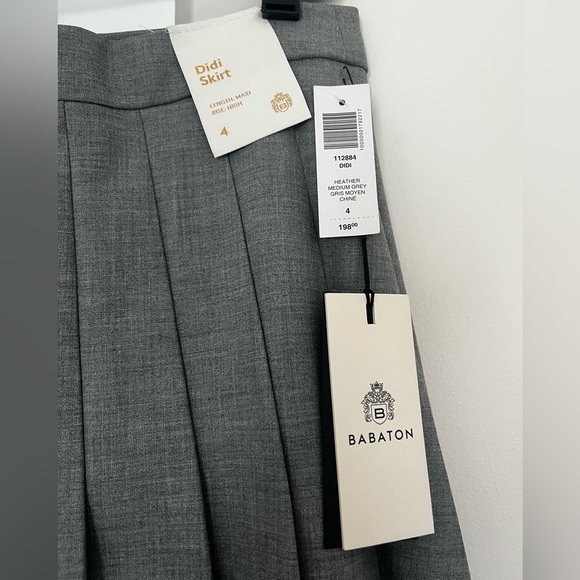 Aritzia Babaton Didi Pleated Gray Skirt - Picture 4 of 12
